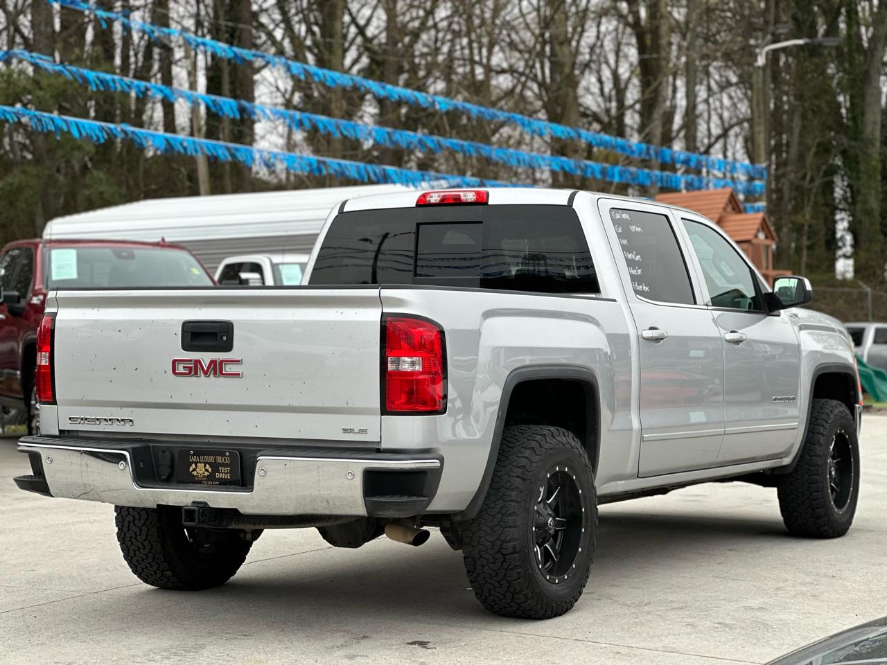 GMC Sierra 1500 SLE Crew Cab Long Box 4WD 2015