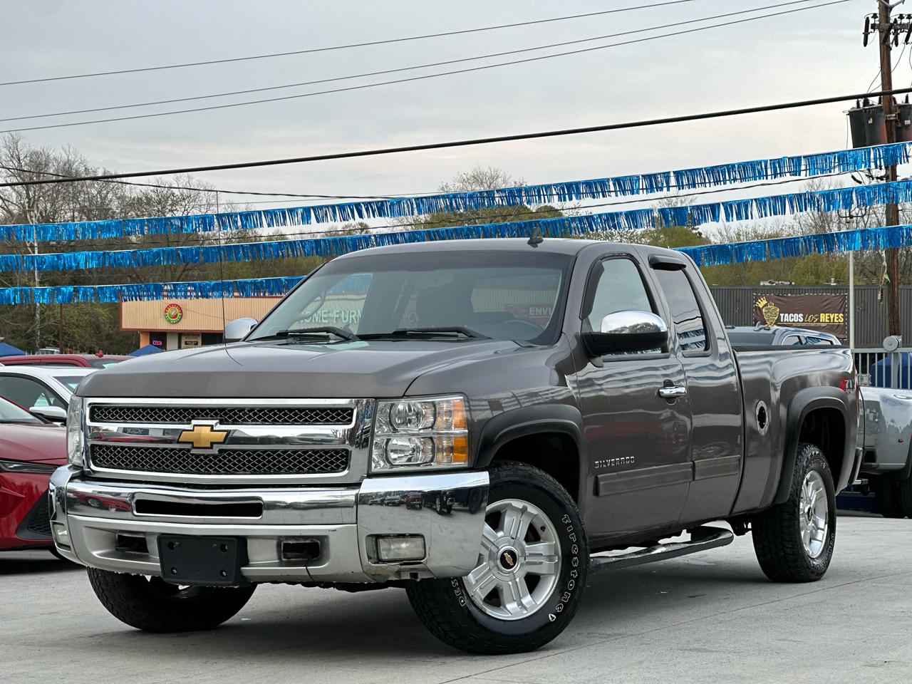 Chevrolet Silverado 1500 LT Ext. Cab Long Box 4WD 2012
