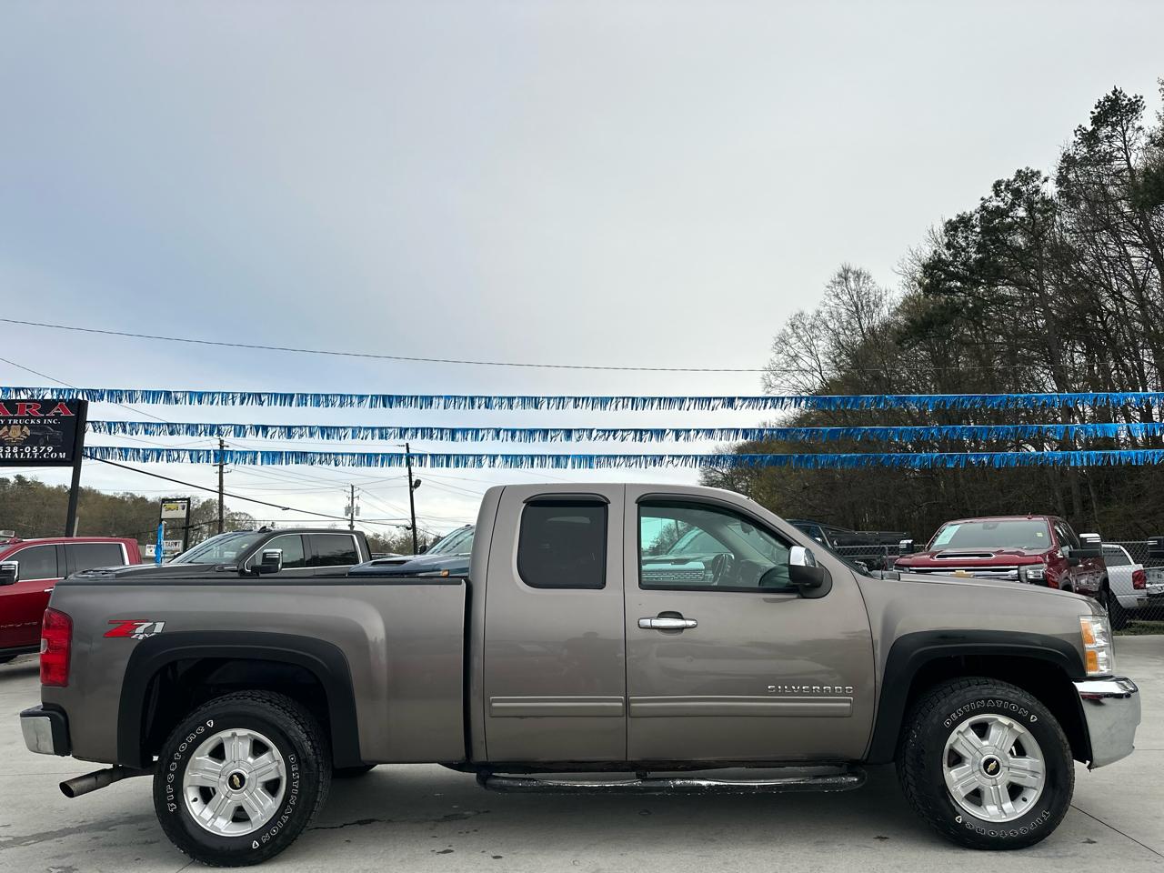 Chevrolet Silverado 1500 LT Ext. Cab Long Box 4WD 2012