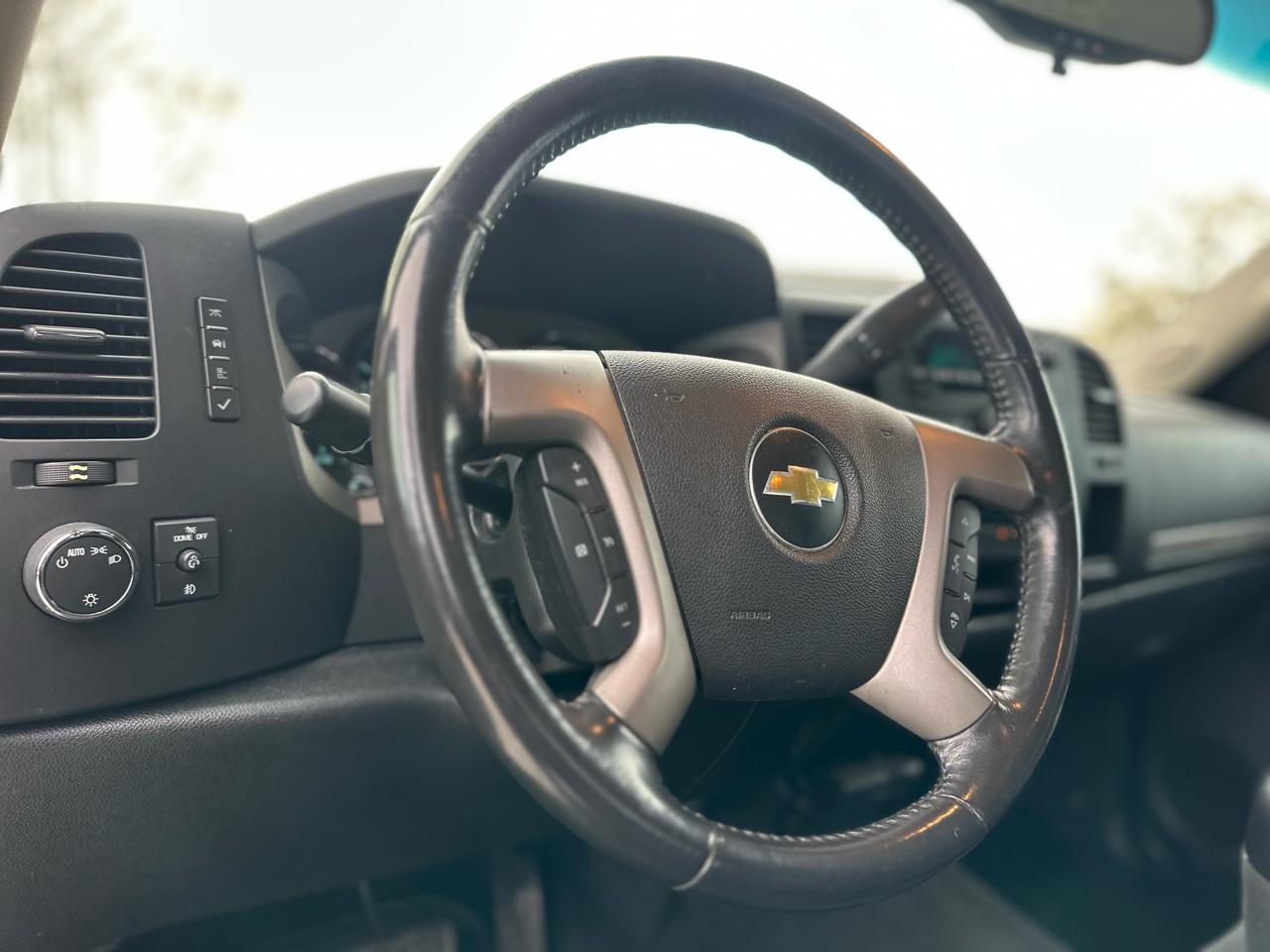 Chevrolet Silverado 1500 LT Ext. Cab Long Box 4WD 2012