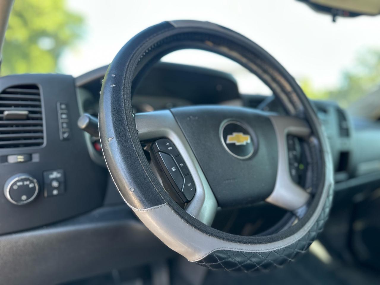Chevrolet Silverado 1500 LT Ext. Cab Long Box 4WD 2012