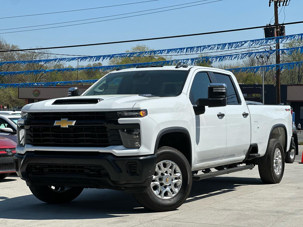 Chevrolet Silverado 2500HD Work Truck Crew Cab Short Box 4WD 2024