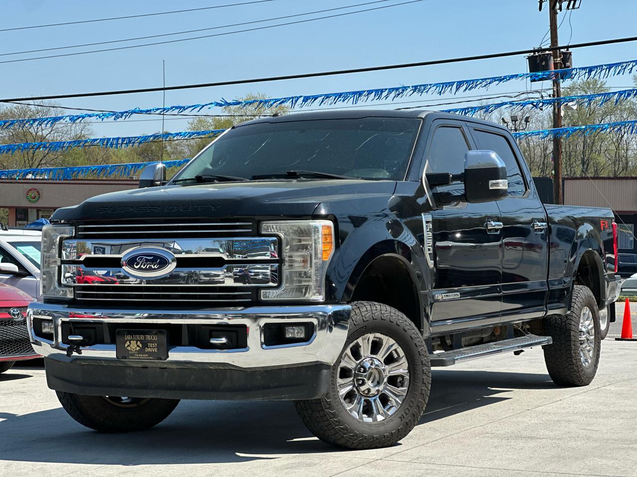Ford F-250 SD Lariat 4WD 2017