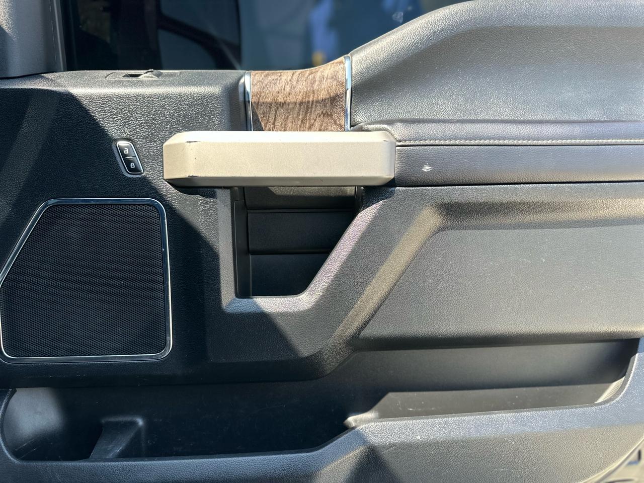 Ford F-250 SD Lariat 4WD 2017