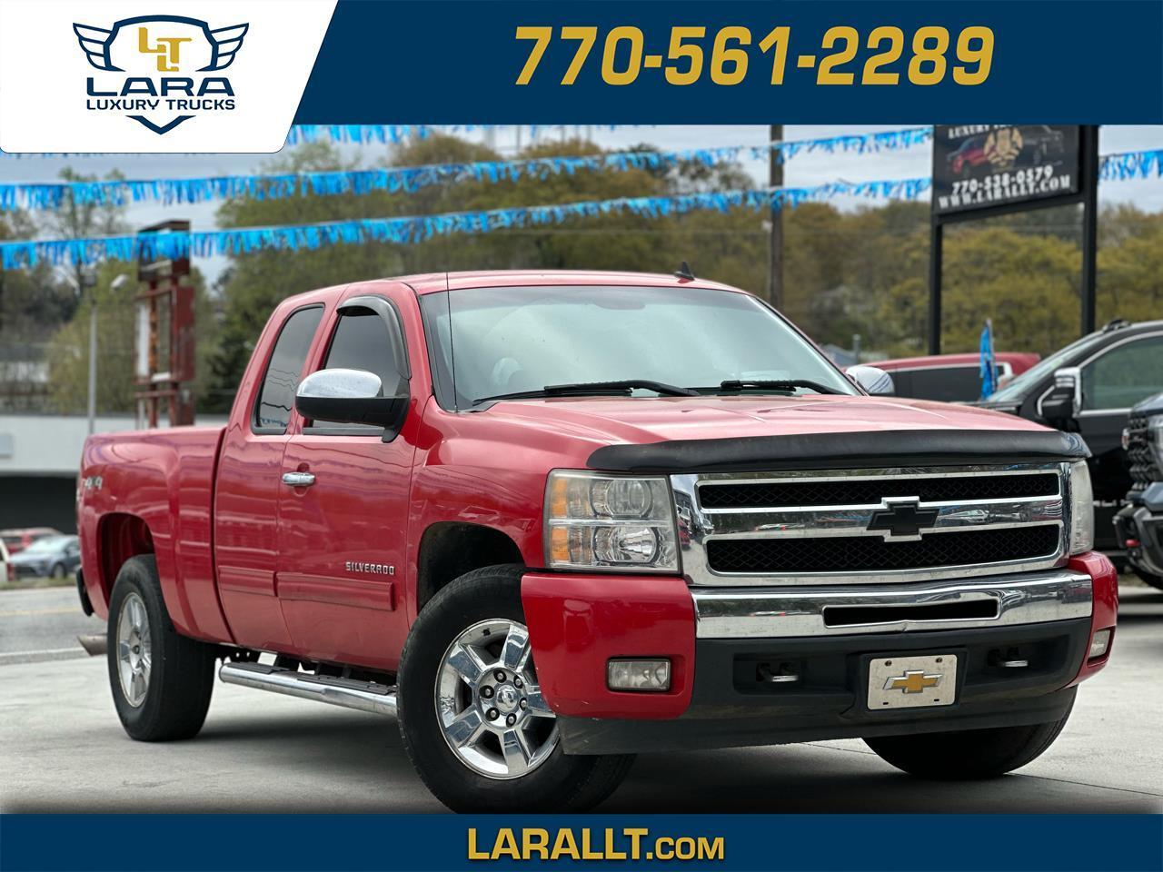 Chevrolet Silverado 1500 LT Ext. Cab Long Box 4WD 2011