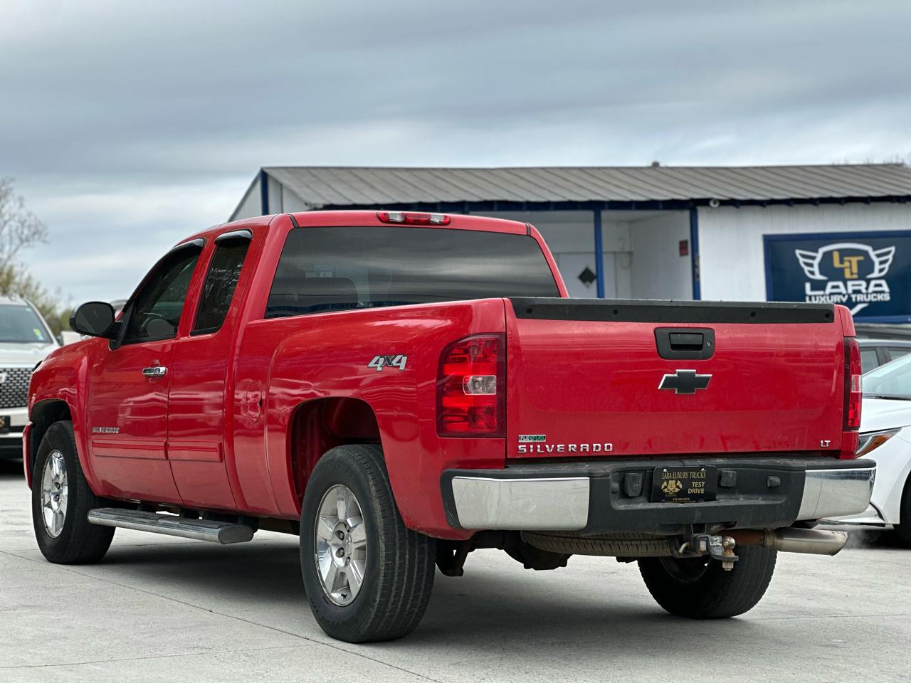 Chevrolet Silverado 1500 LT Ext. Cab Long Box 4WD 2011