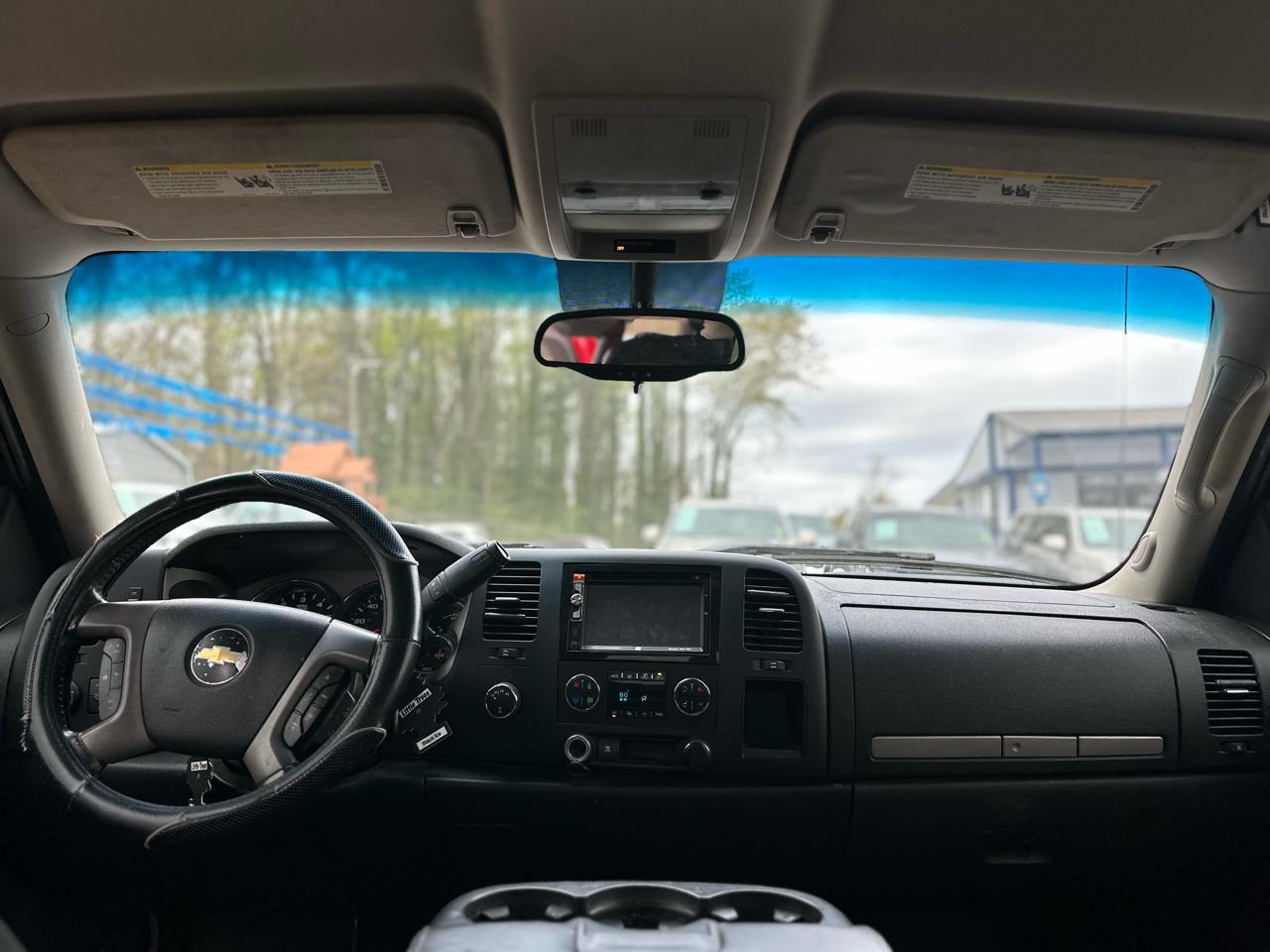 Chevrolet Silverado 1500 LT Ext. Cab Long Box 4WD 2011