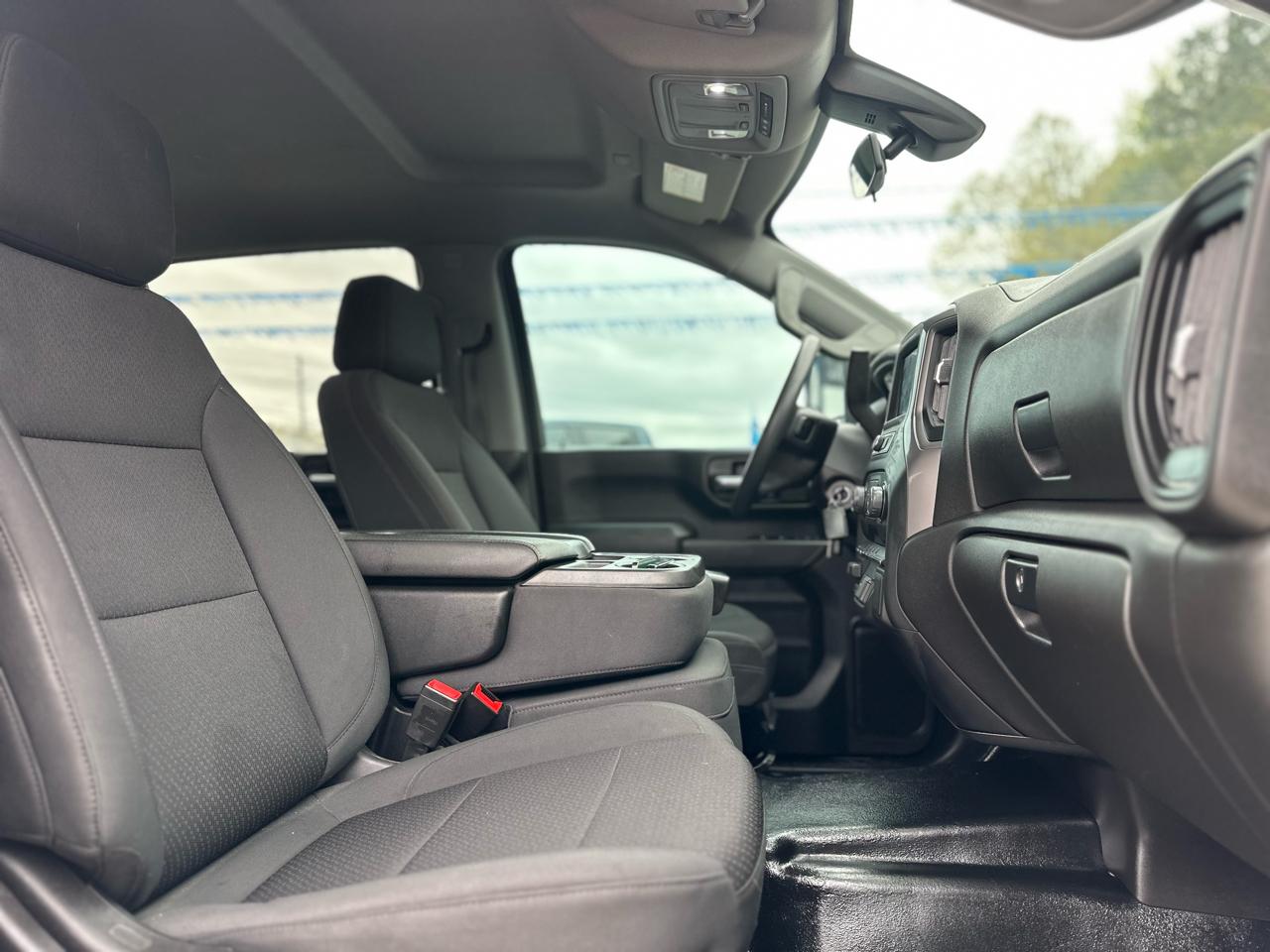 Chevrolet Silverado 2500HD Work Truck Crew Cab Short Box 4WD 2022