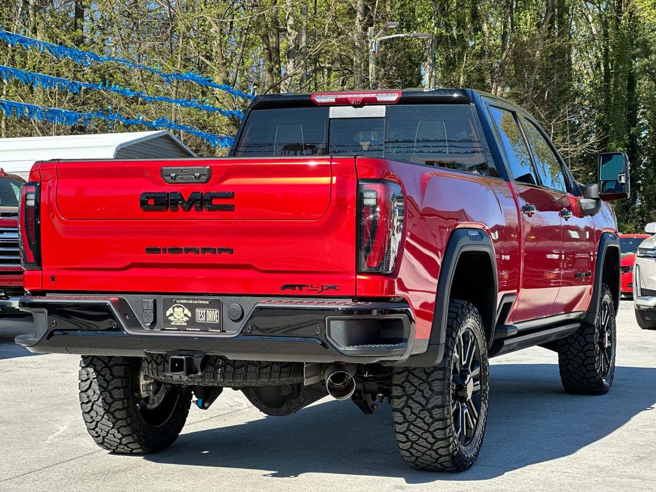 GMC Sierra 2500HD AT4X Crew Cab 4WD 2026
