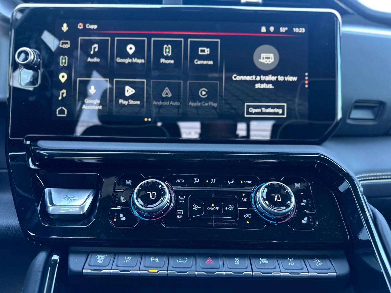 GMC Sierra 2500HD AT4X Crew Cab 4WD 2026