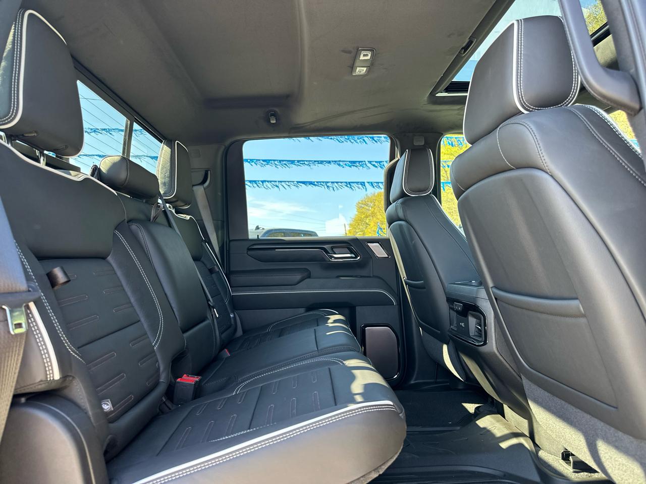 GMC Sierra 2500HD AT4X Crew Cab 4WD 2026