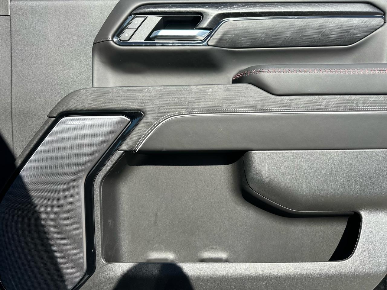 GMC Sierra 2500HD AT4X Crew Cab 4WD 2026