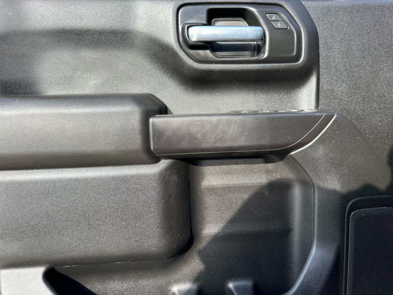 Chevrolet Silverado 1500 Custom Crew Cab 4WD 2021