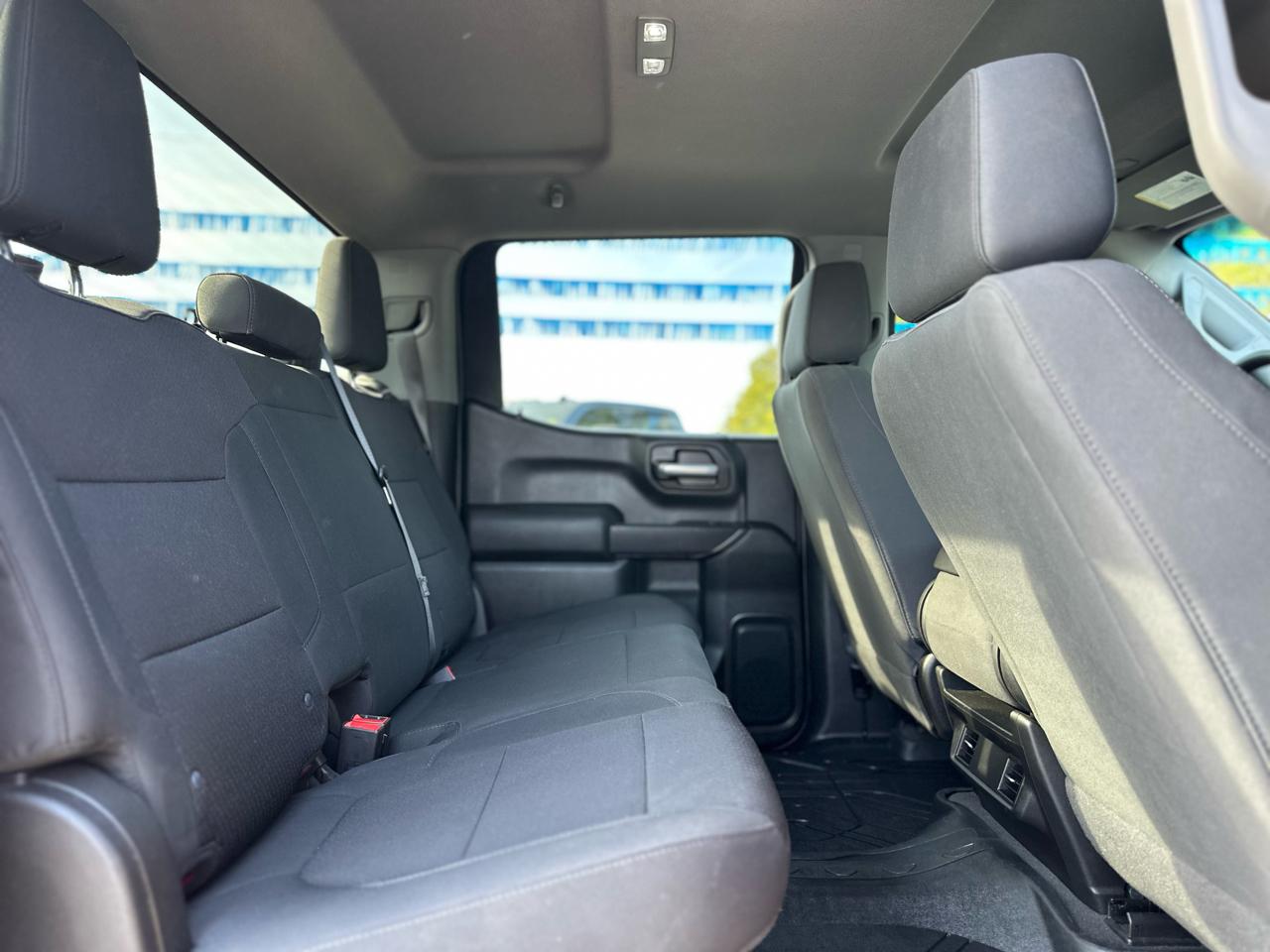 Chevrolet Silverado 1500 Custom Crew Cab 4WD 2021