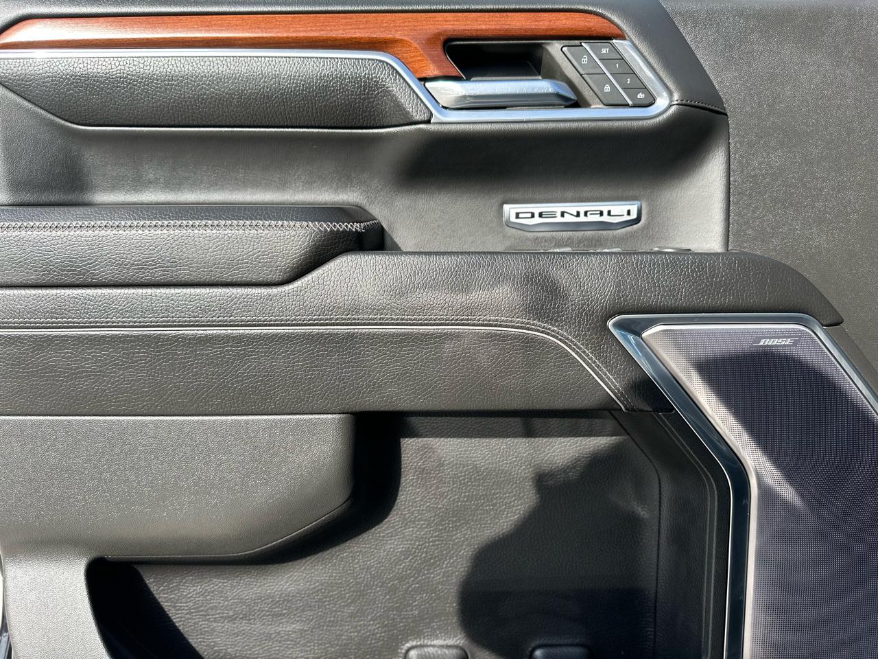 GMC Sierra 1500 Denali Crew Cab Short Box 4WD 2023