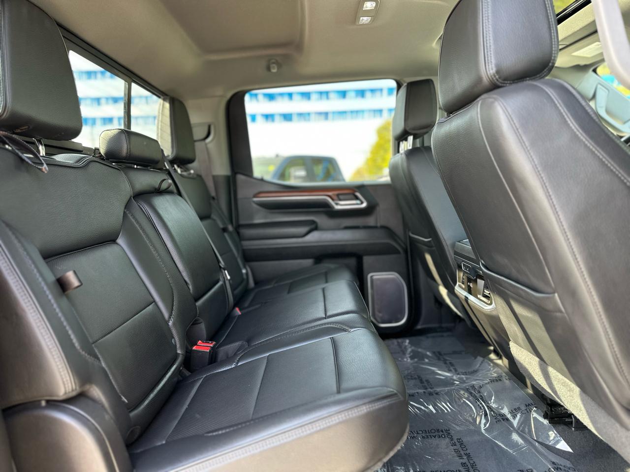 GMC Sierra 1500 Denali Crew Cab Short Box 4WD 2023