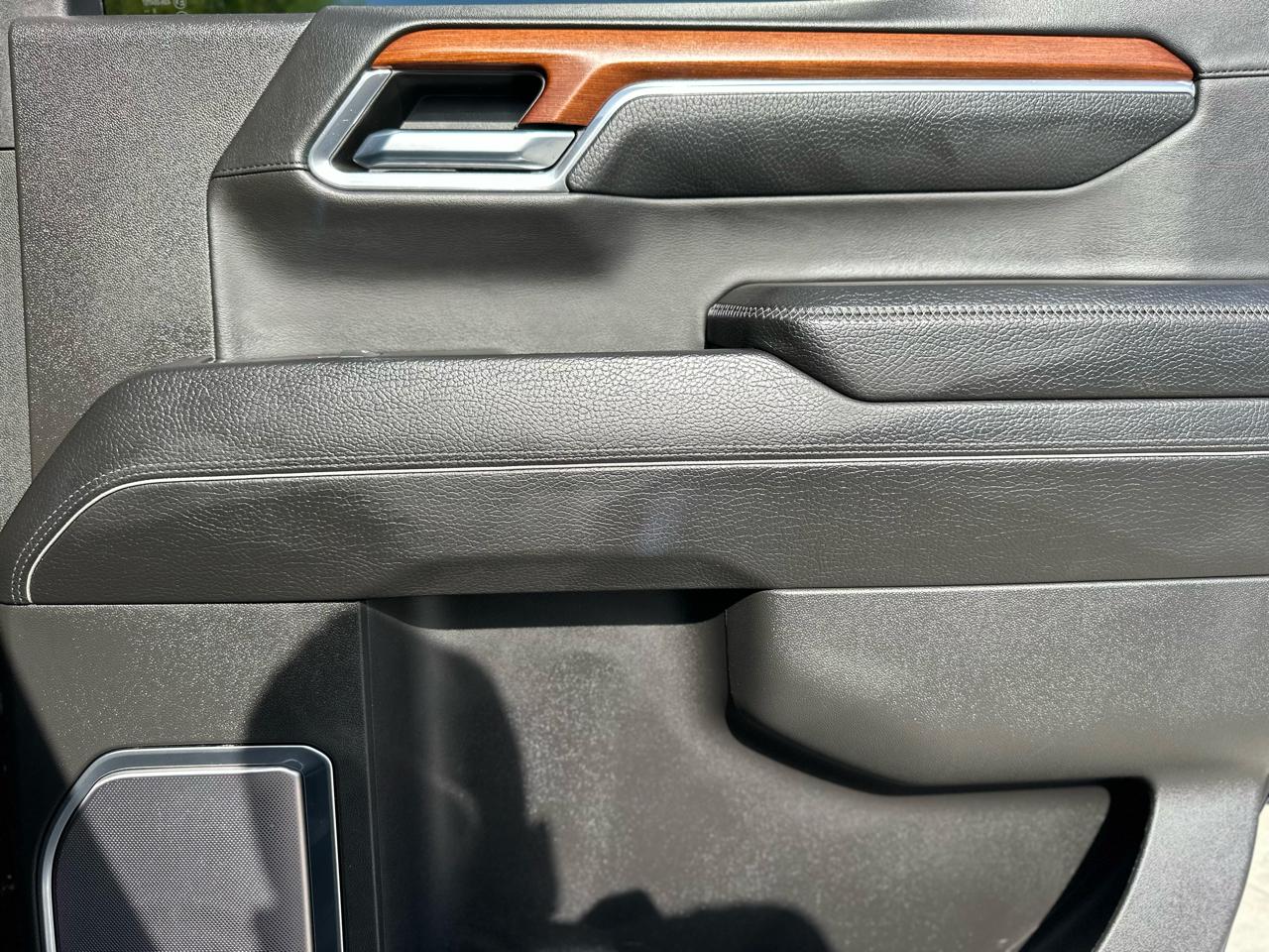 GMC Sierra 1500 Denali Crew Cab Short Box 4WD 2023