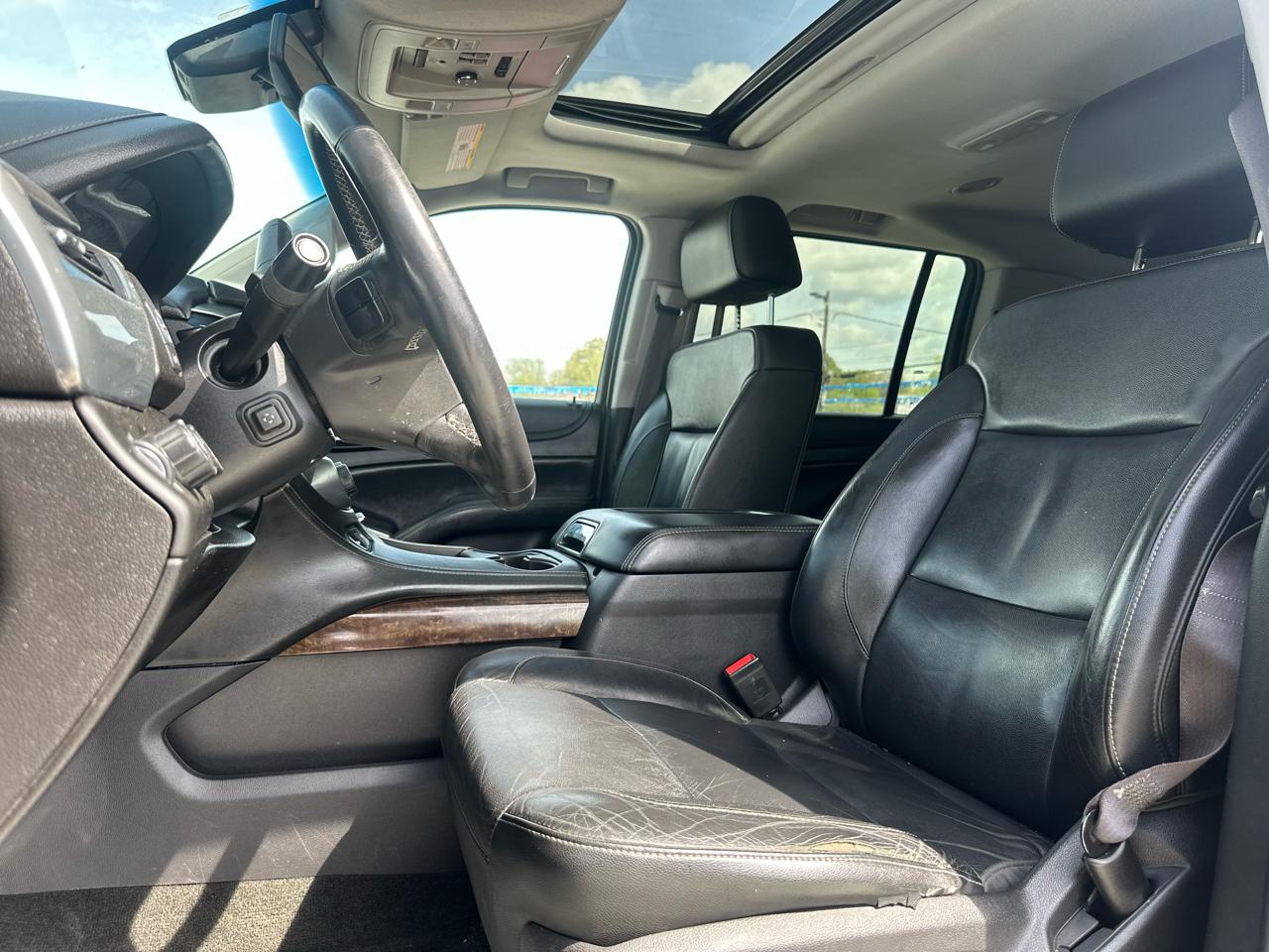 Chevrolet Suburban LT 4WD 2016