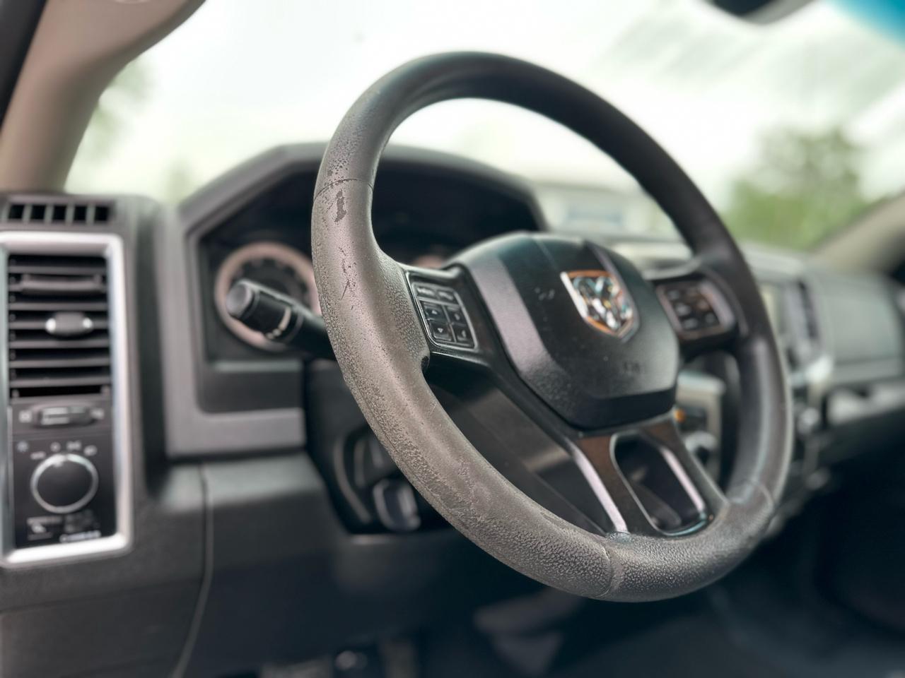 RAM 1500 Classic Tradesman Crew Cab LWB 2WD 2020