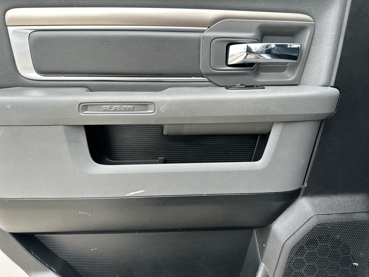 RAM 1500 Classic Tradesman Crew Cab LWB 2WD 2020