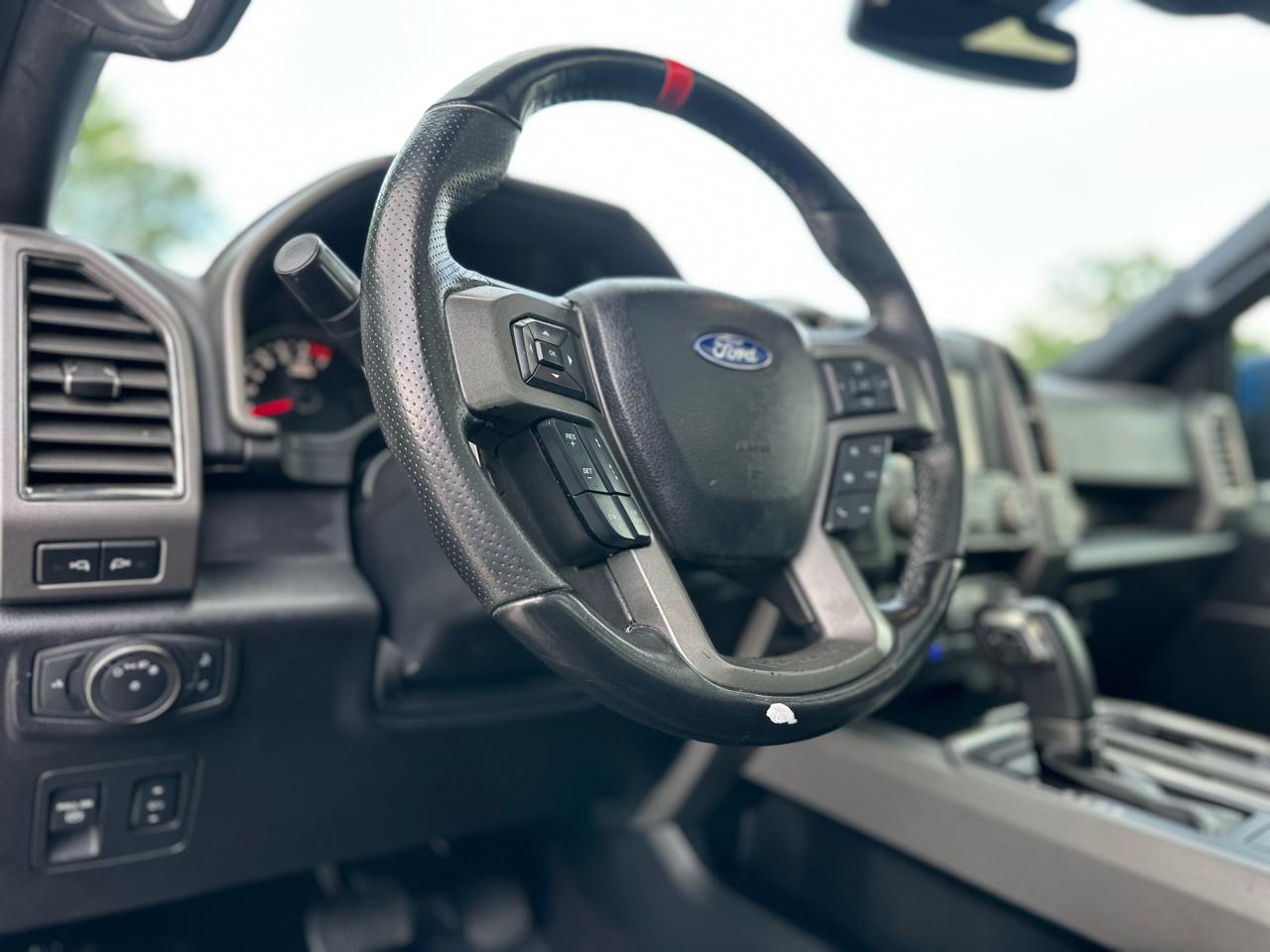 Ford F-150 Raptor SuperCrew 4WD 2019