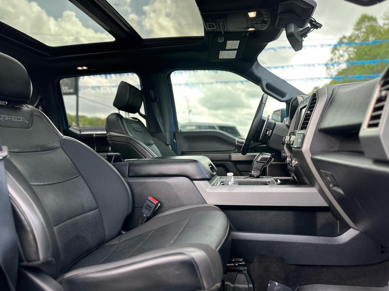 Ford F-150 Raptor SuperCrew 4WD 2019