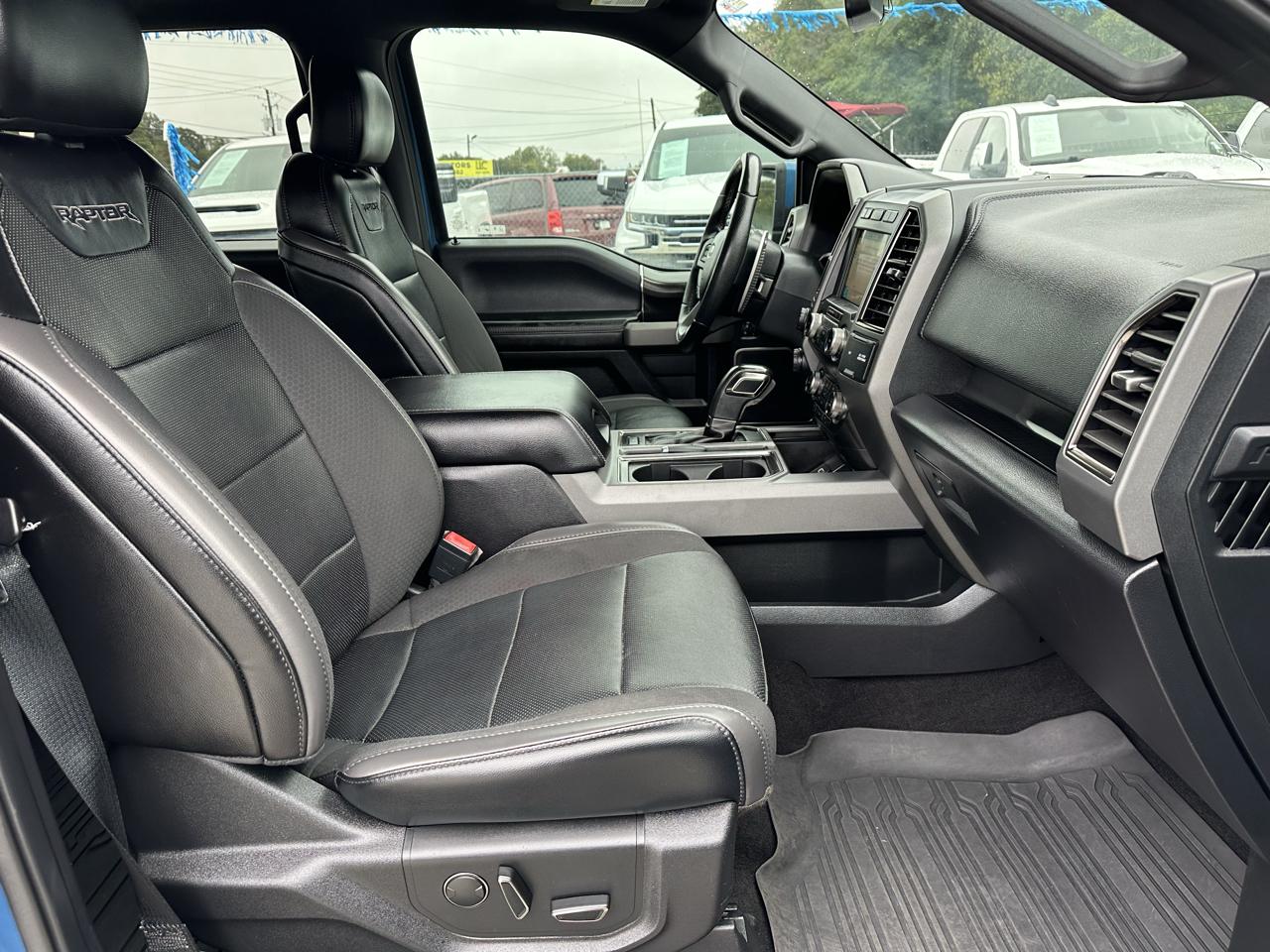 Ford F-150 Raptor SuperCrew 4WD 2019