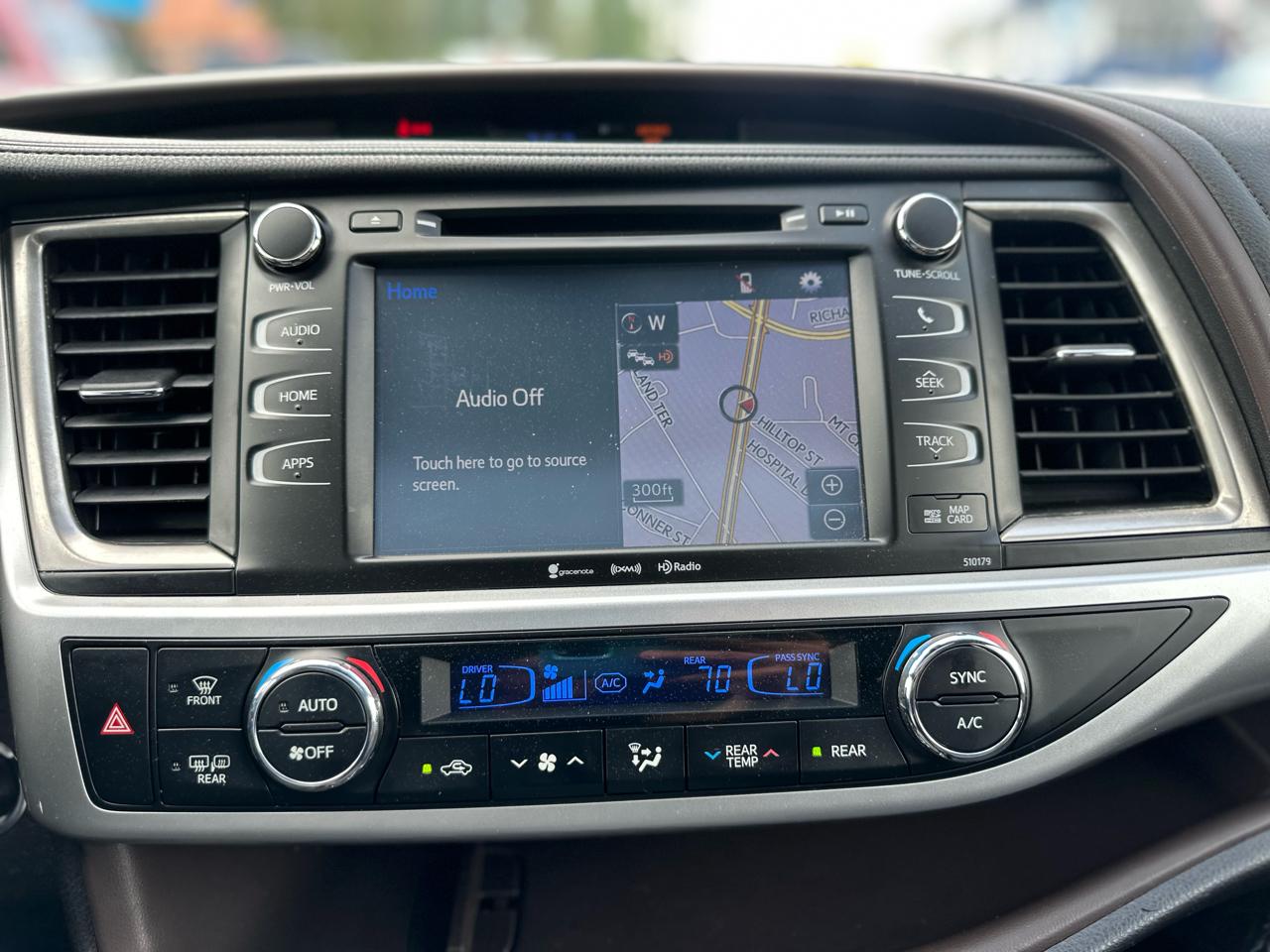 Toyota Highlander SE FWD V6 2018