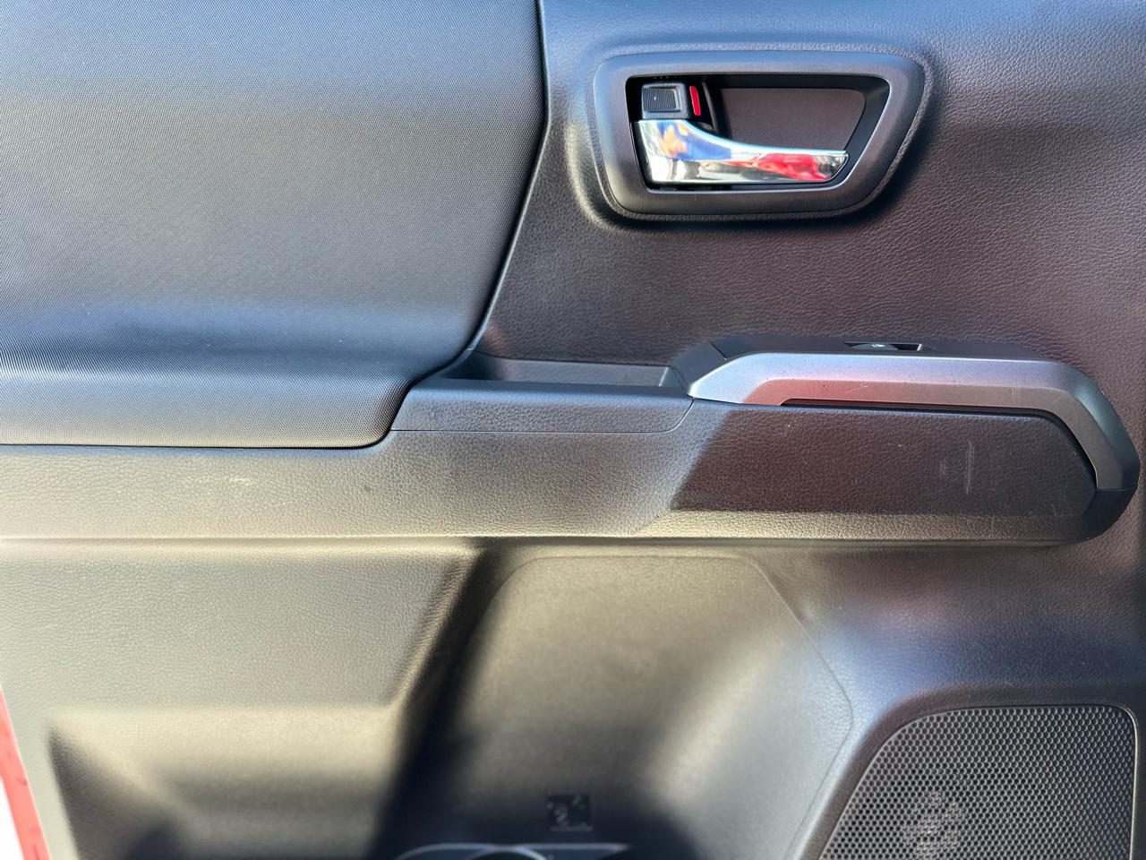 Toyota Tacoma SR5 Double Cab Long Bed V6 6AT 2WD 2019