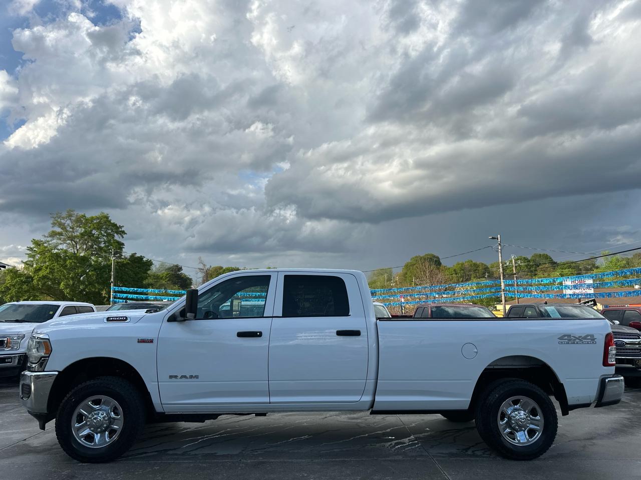 RAM 3500 Tradesman Crew Cab 4WD 2019