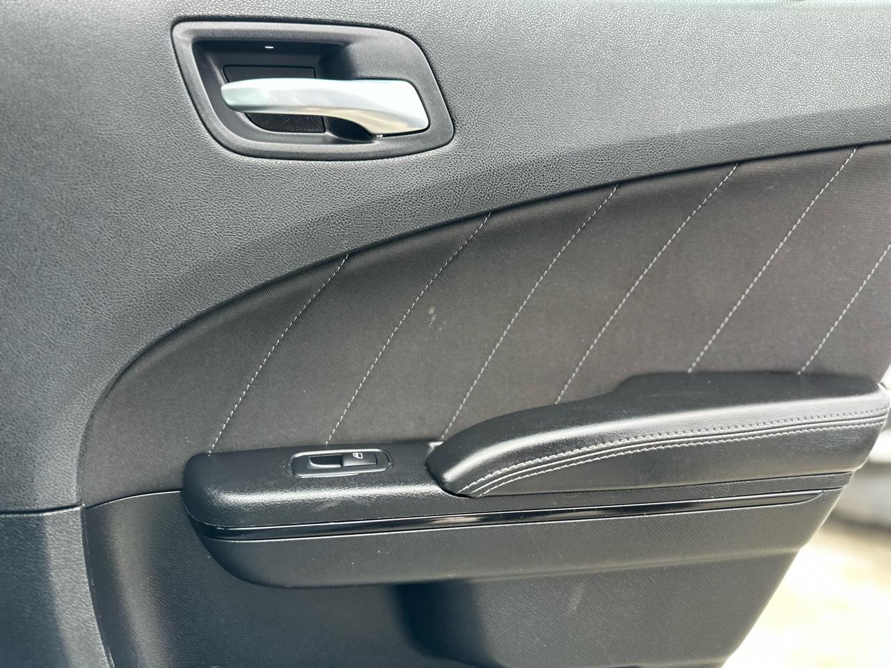 Dodge Charger SXT 2021