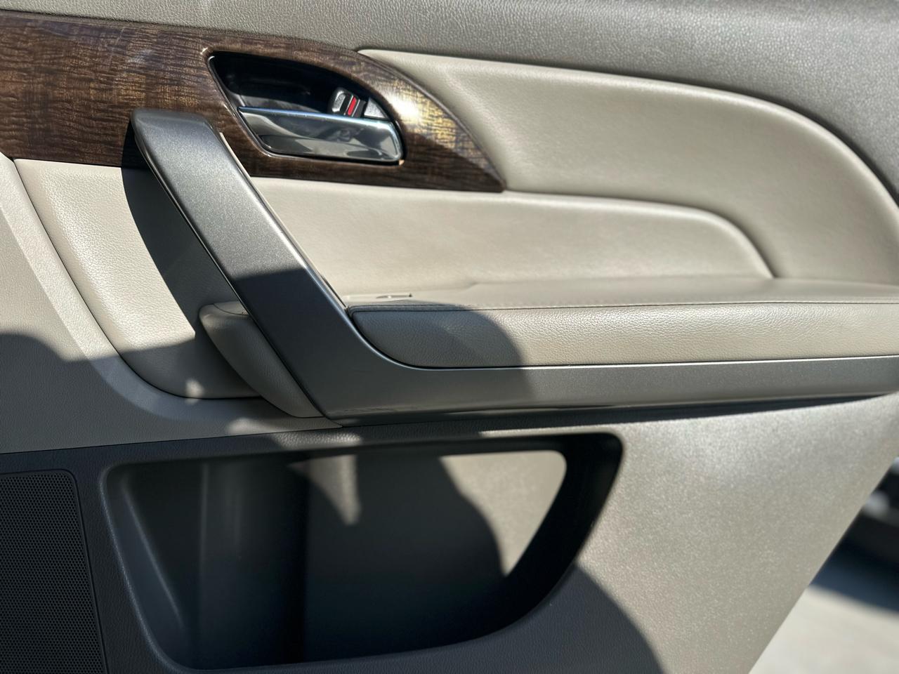 Acura MDX Tech Package and Entertainment Package 2010