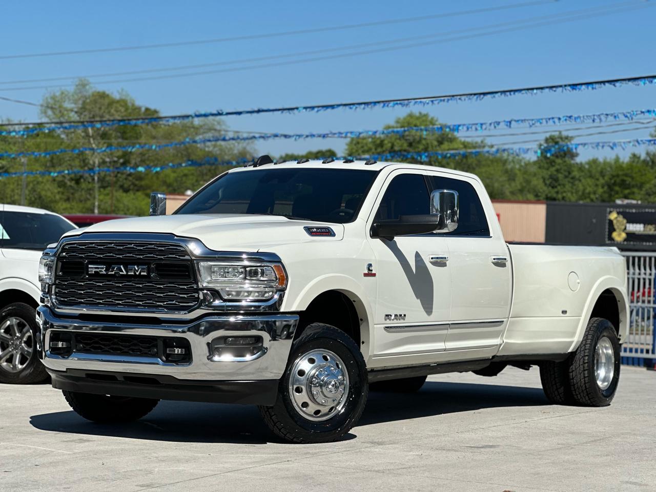 RAM 3500 Limited Crew Cab LWB 4WD DRW 2022