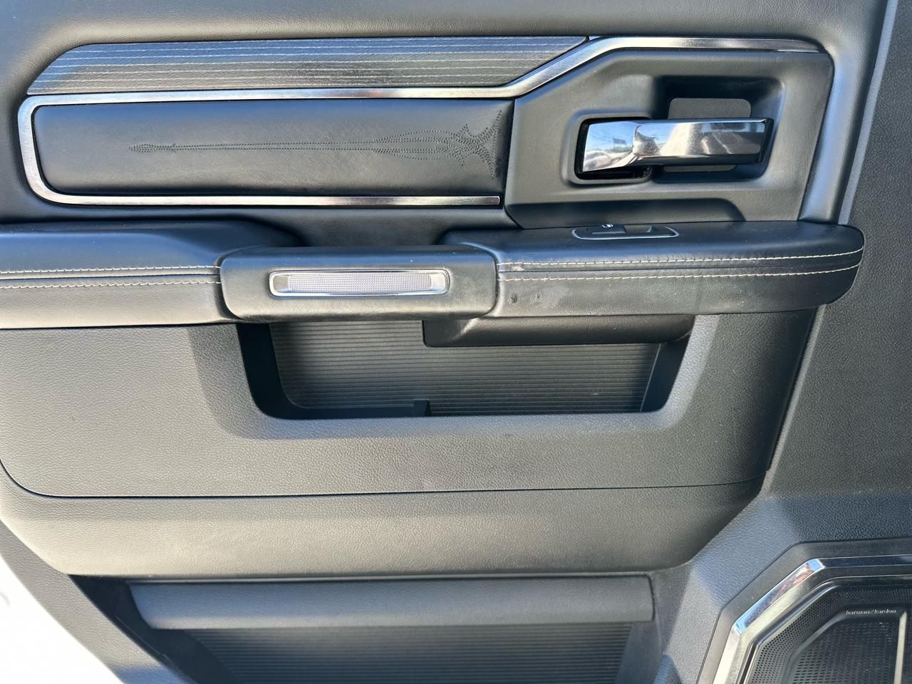 RAM 3500 Limited Crew Cab LWB 4WD DRW 2022