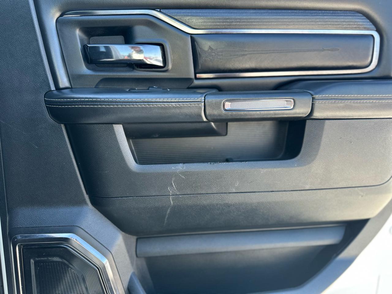 RAM 3500 Limited Crew Cab LWB 4WD DRW 2022