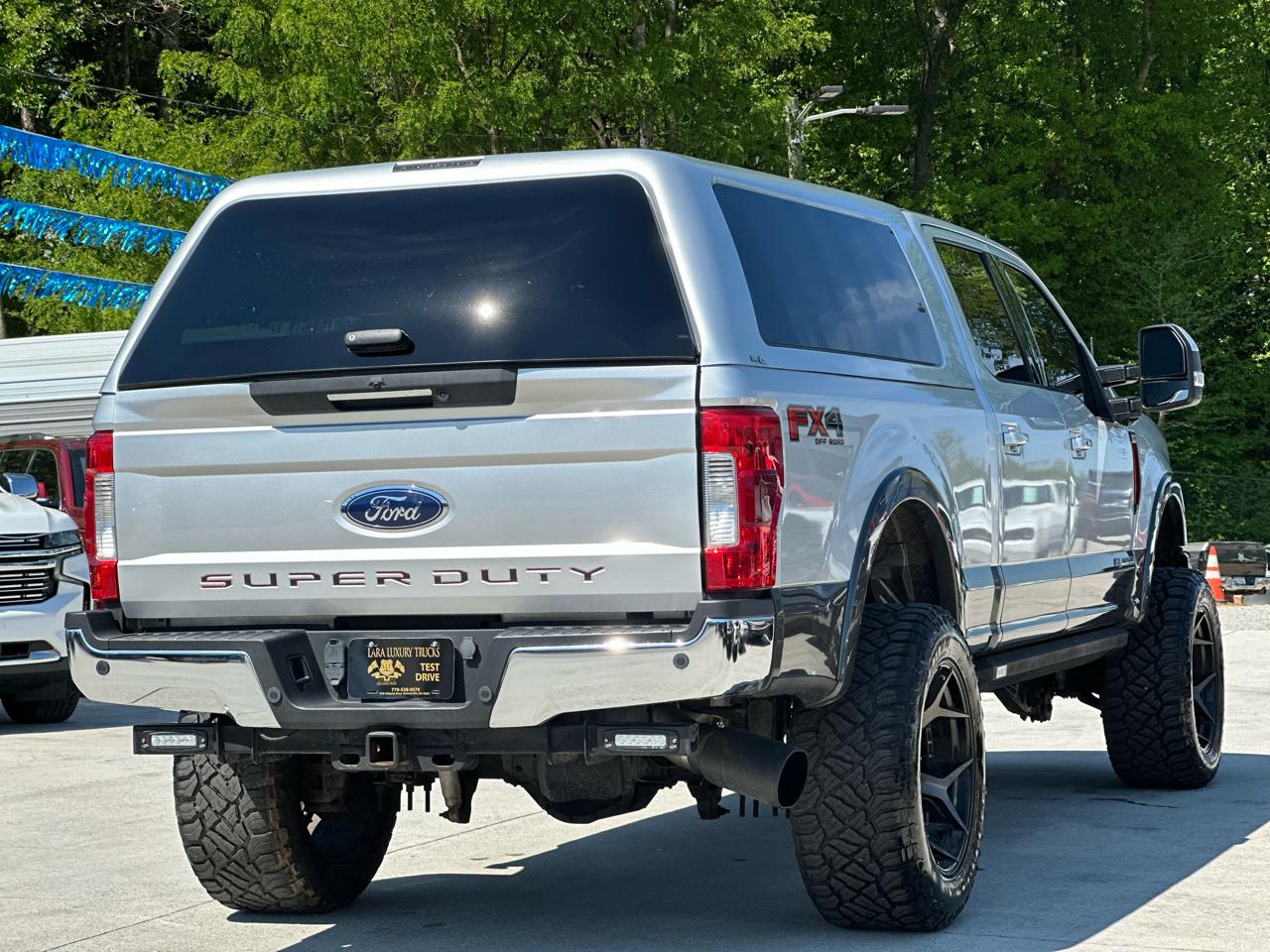 Ford F-250 SD Lariat 4WD 2019