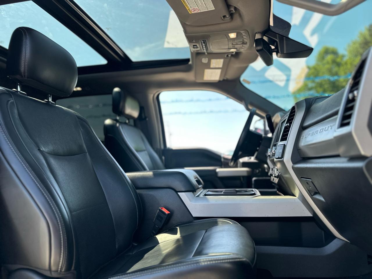 Ford F-250 SD Lariat 4WD 2019