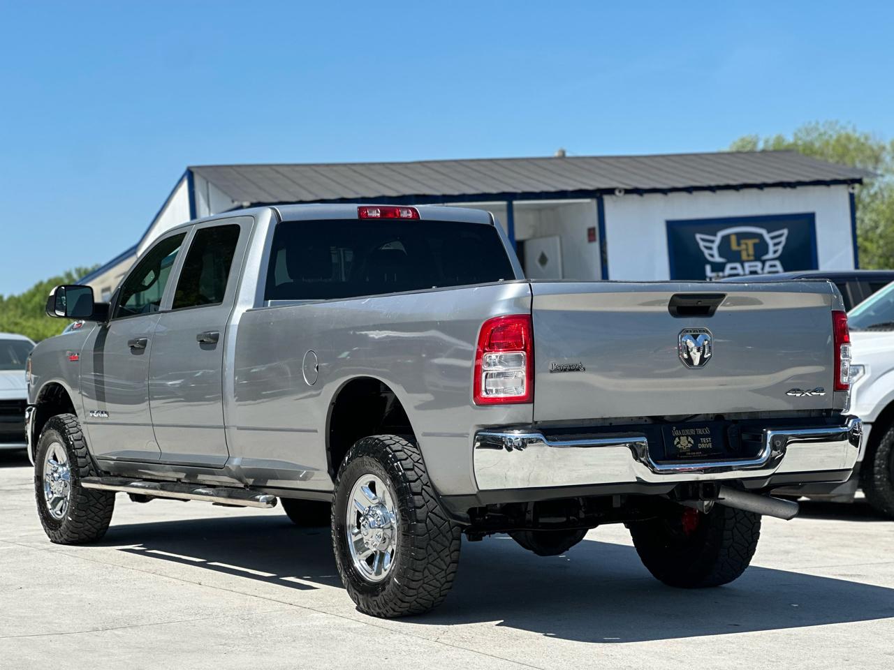 RAM 2500 Tradesman Crew Cab LWB 4WD 2022