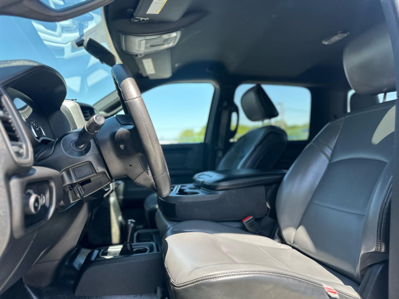 RAM 2500 Tradesman Crew Cab LWB 4WD 2022