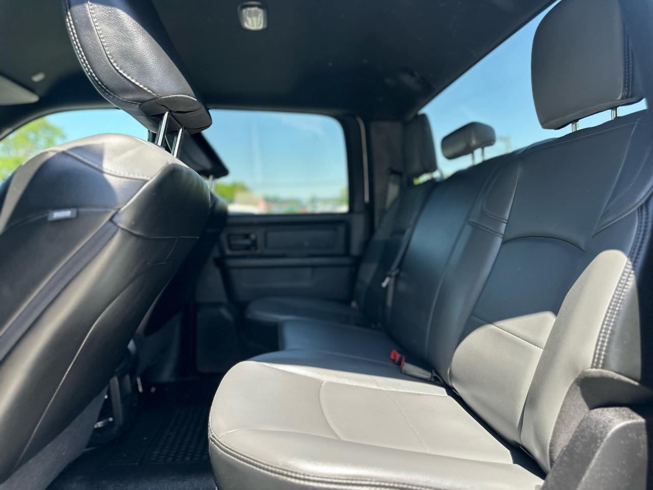 RAM 2500 Tradesman Crew Cab LWB 4WD 2022