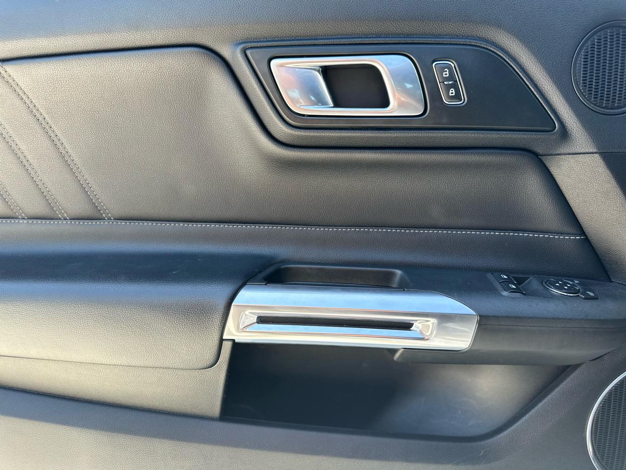 Ford Mustang GT Premium Coupe 2021