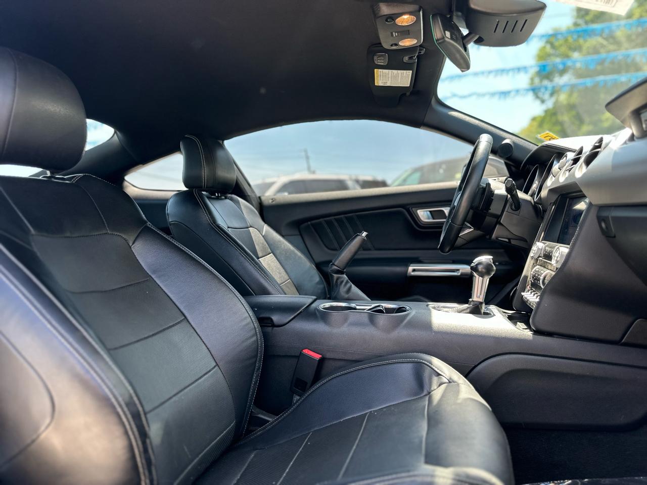 Ford Mustang GT Premium Coupe 2021