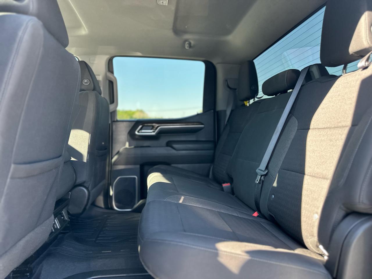 GMC Sierra 1500 SLE Crew Cab 4WD 2023