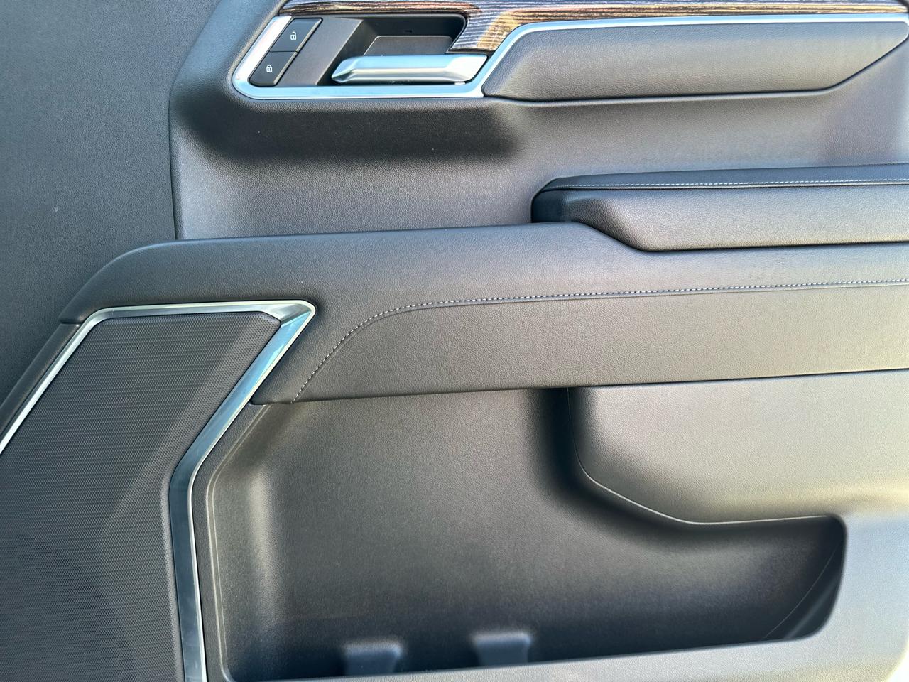 GMC Sierra 1500 SLE Crew Cab 4WD 2023