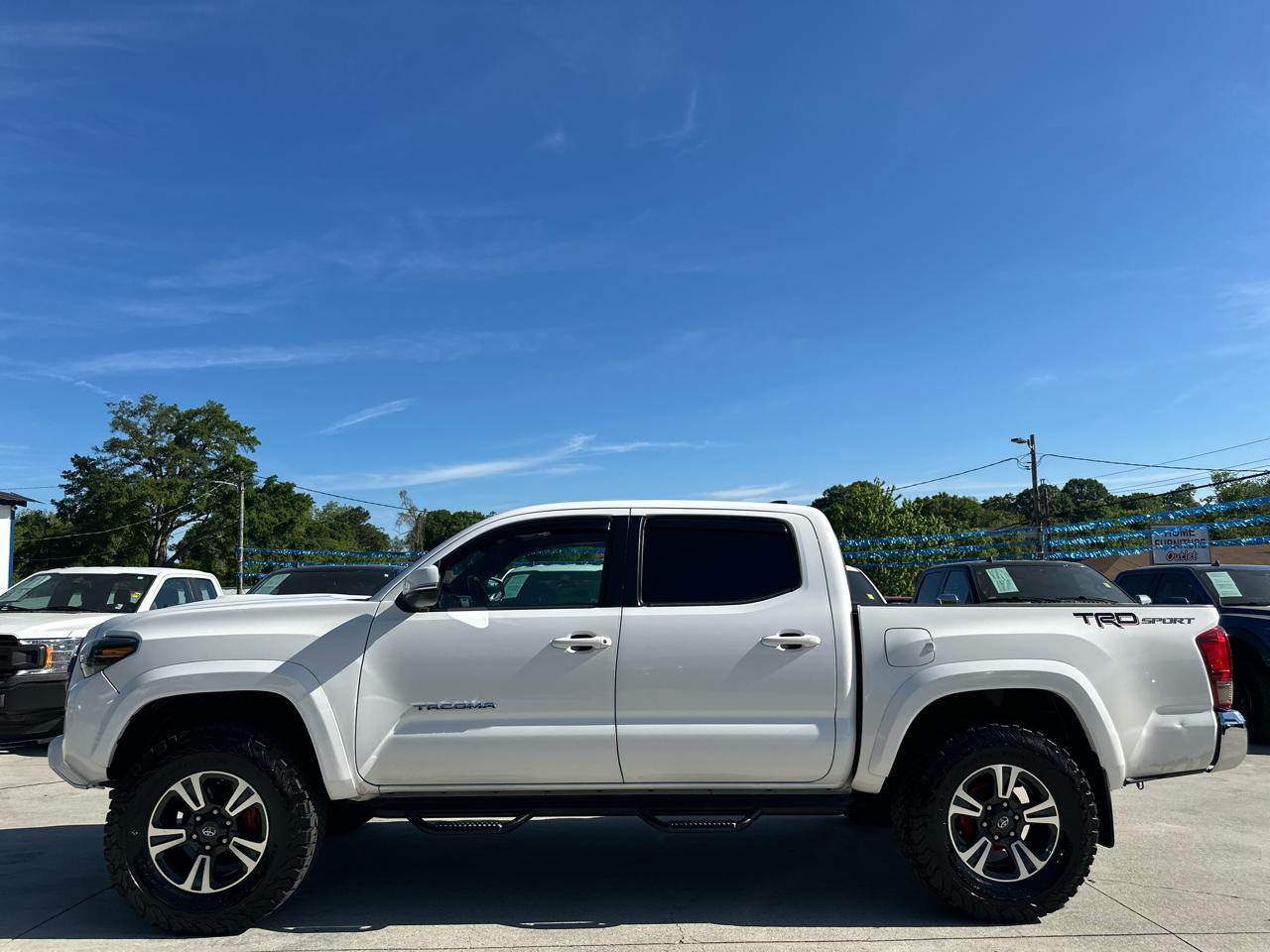 Toyota Tacoma SR5 Double Cab Long Bed V6 6AT 2WD 2016