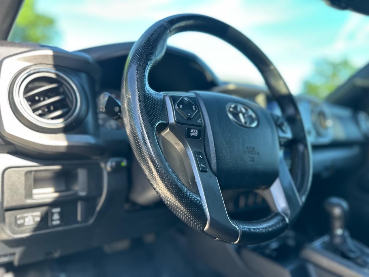 Toyota Tacoma SR5 Double Cab Long Bed V6 6AT 2WD 2016