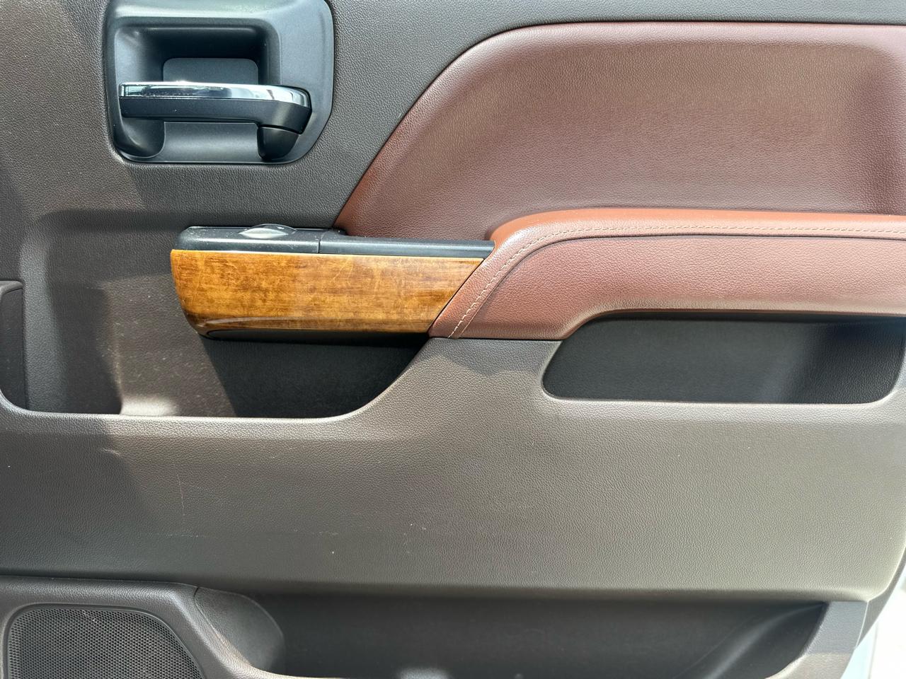 Chevrolet Silverado 2500HD High Country 4WD 2016