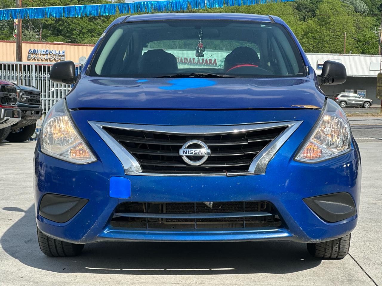 Nissan Versa 1.6 S 5M 2015