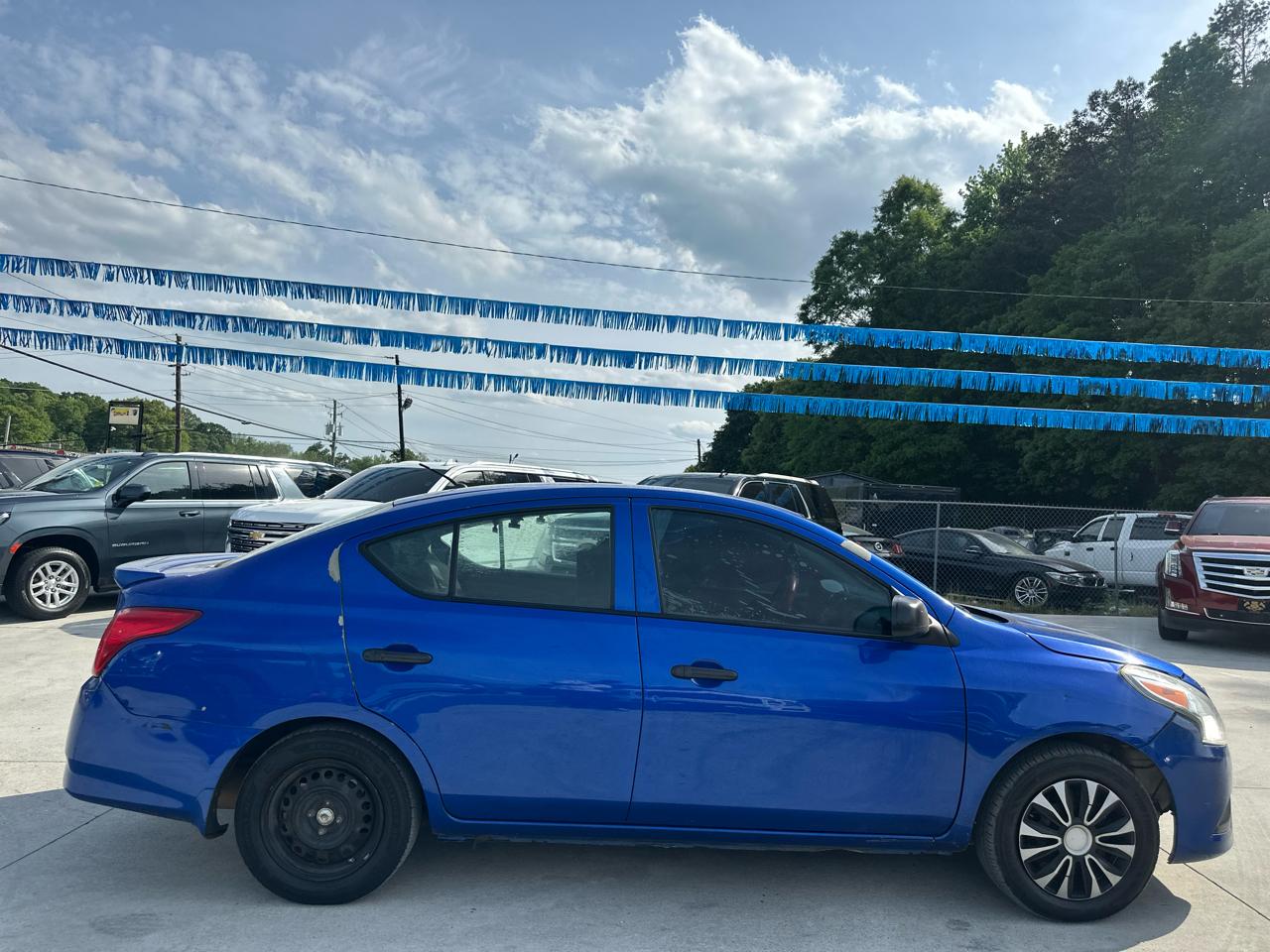 Nissan Versa 1.6 S 5M 2015