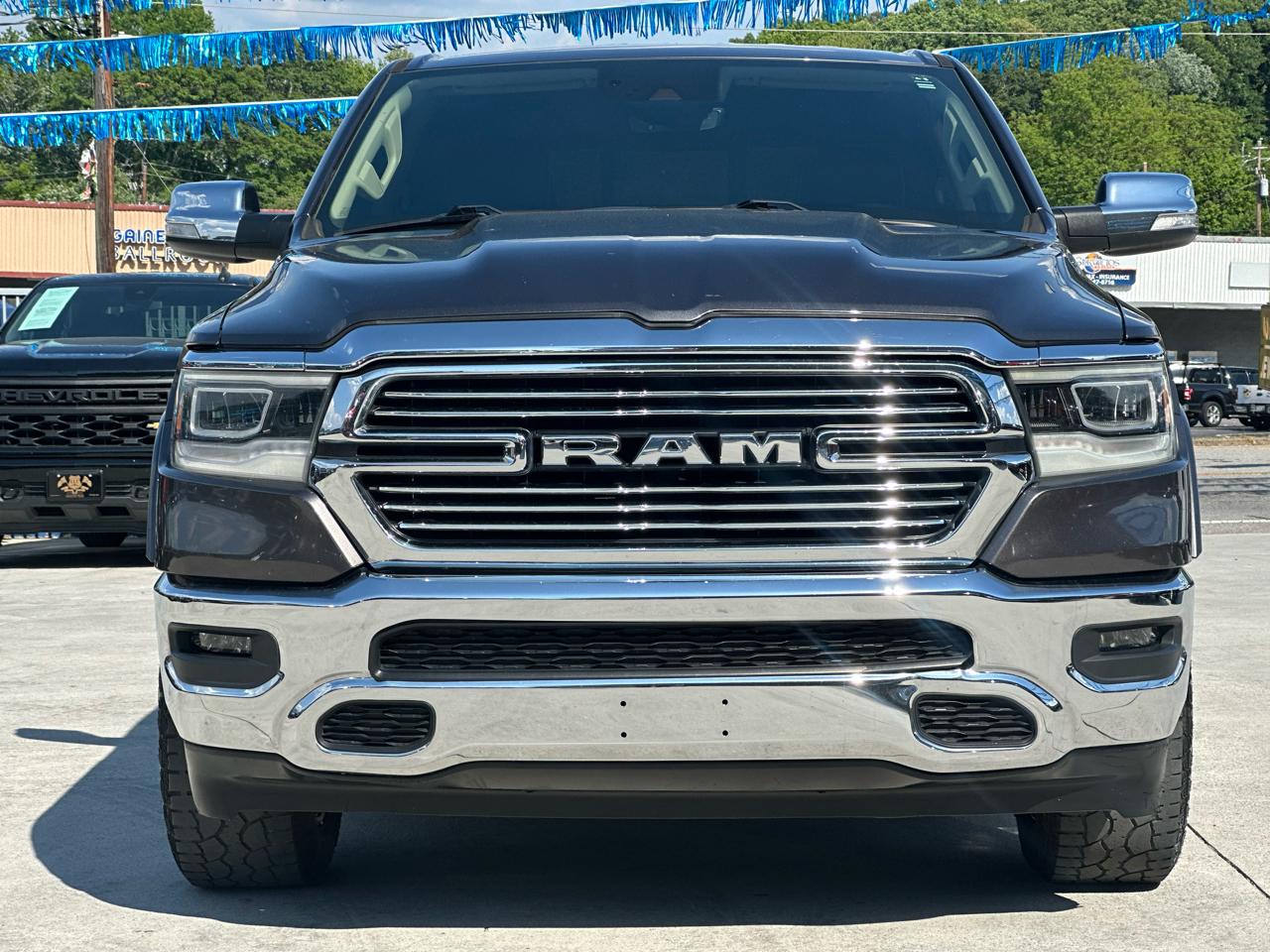 RAM 1500 Laramie Crew Cab SWB 4WD 2021